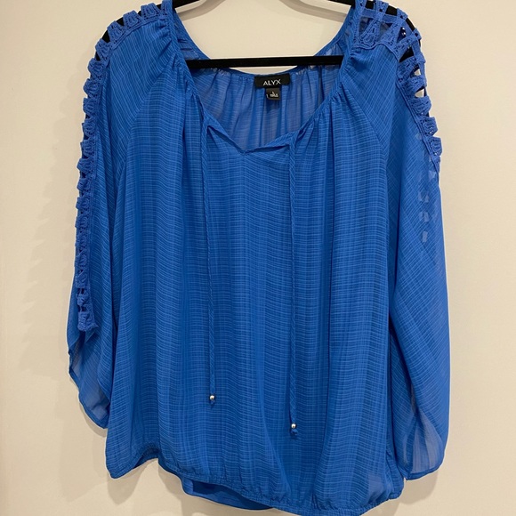 •2/$35• NWOT Alyx Sheer Blue Blouse with Matching Cami - Picture 1 of 5